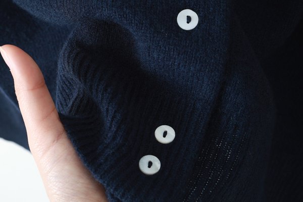 画像7: 2/15ラムウール 2つ釦カーディガン (NV)