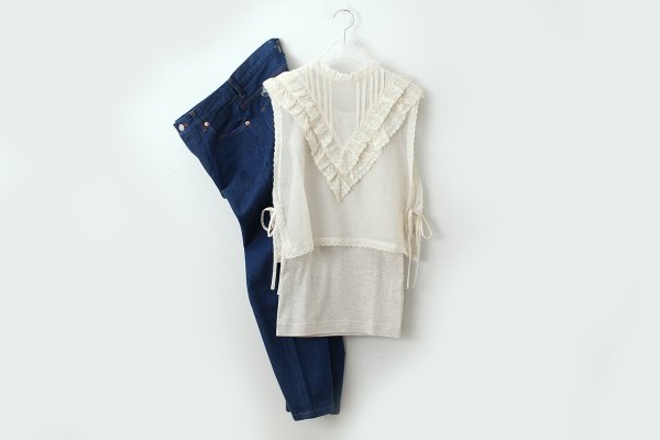 こちらの写真は、以前のレースの商品となります。今シーズンのレースのデザインと異なります。