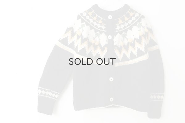 画像7: ネパールハンドニット 求心さくらんぼ刺繍カーディガン (BK)