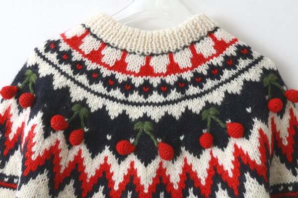 画像8: ネパールハンドニット 求心さくらんぼ刺繍カーディガン (IV)