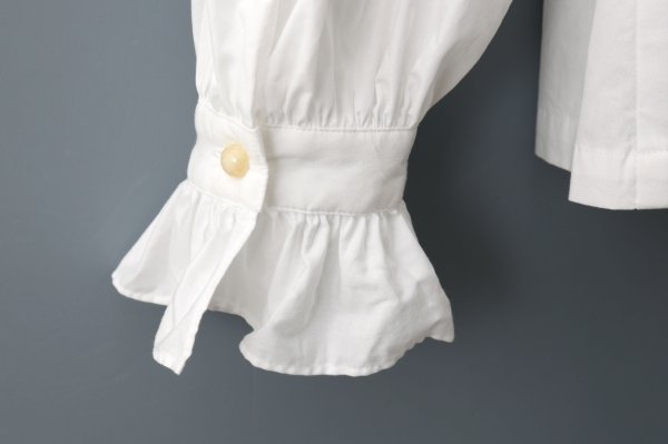 画像9: 50コーマブロード スクエア襟ギャザーブラウス (WH)