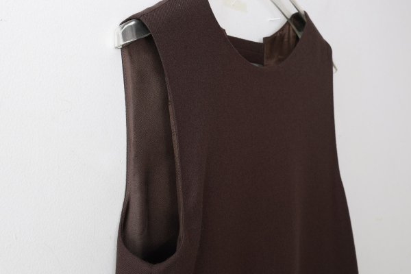 画像4:  2 / 60 サキソニー プリーツワンピース (BR)