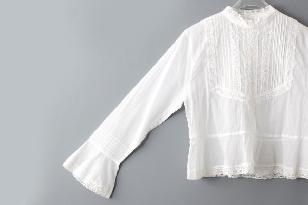 画像4: 80ボイルレース ピンタックスタンドカラーブラウス