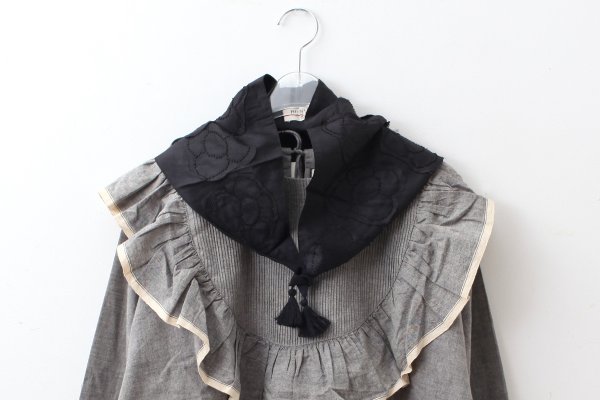 画像7: Khadi Silk Flower Scarf (BK)