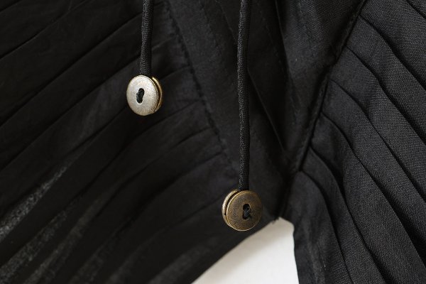 画像7: Khadi Silk Tuck Ruffle Collar (BK)