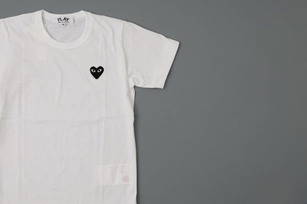 画像2: 【Women's】PLAY T-SHIRT BLACK HEART (WH)