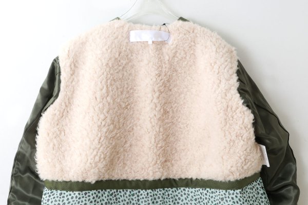 画像15: エステルタフタキルティングノーカラーコート(KH)