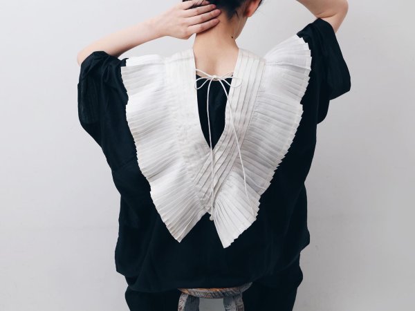 画像6: Khadi Silk Tuck Ruffle Collar (C.BR)