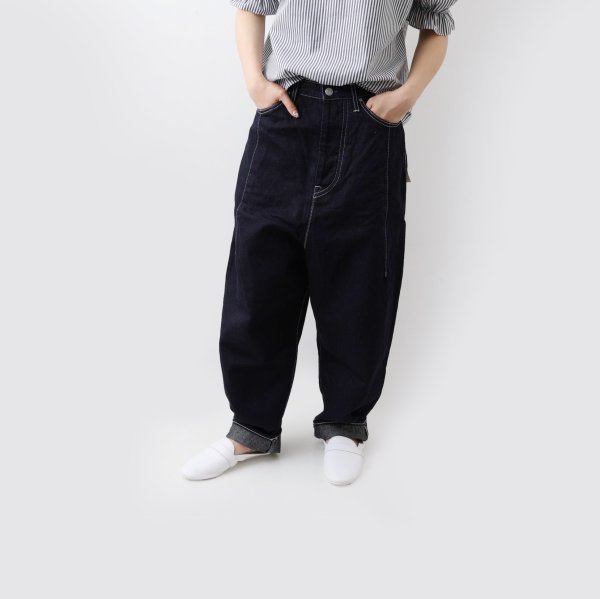 161cm/38サイズ着用