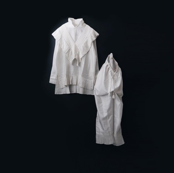 画像10: Khadi Silk Tuck Ruffle Collar (BK)