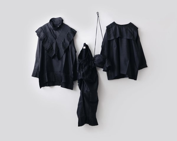 画像9: Khadi Silk Tuck Ruffle Collar (BK)