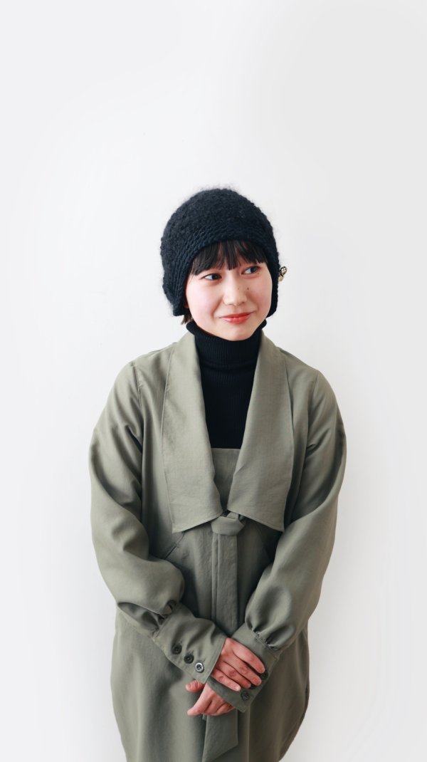 画像8: 別注!! モヘアループ 耳当て付きニットクロッシェ (BK:花型ボタン)