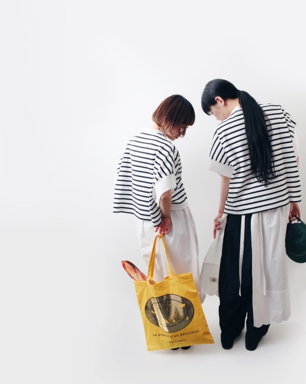 左/身長154cm・M着用　右/身長168cm・L着用