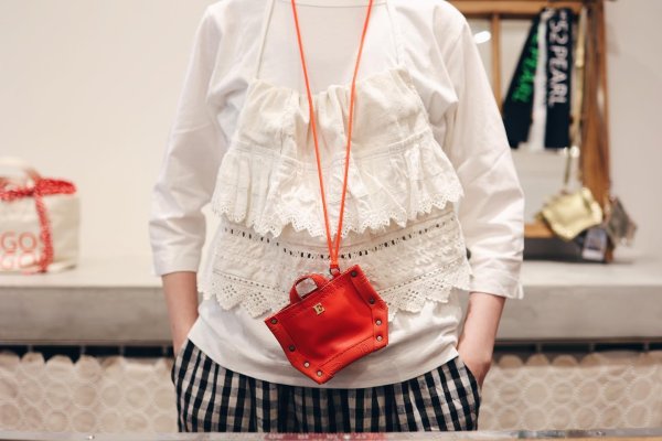 画像14: ◯ミニミニミニ Y字トート・PVC×ヴィブラム E金具 (43510:BG)