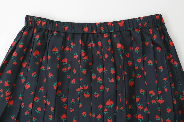 画像3: イチゴプリントプリーツスカート (NV)