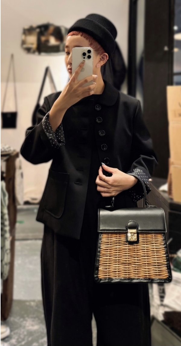 画像30: ウールギャバ 丸襟ジャケット (BK)