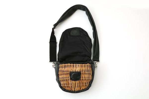 画像10: フニュシュリンク・ボディバッグS (15622:BK)