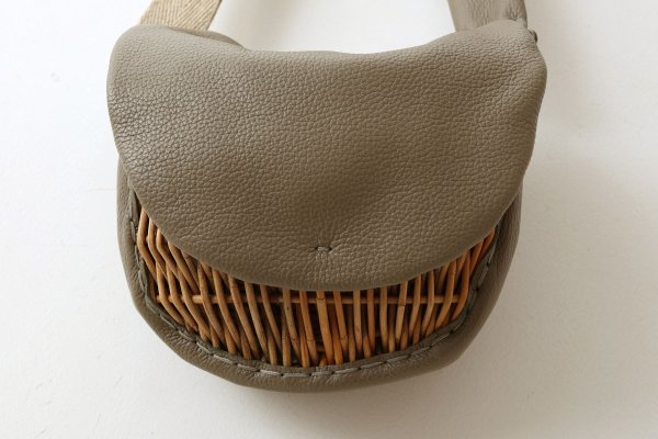 画像4: フニュシュリンク・ボディバッグS (15622:SA)