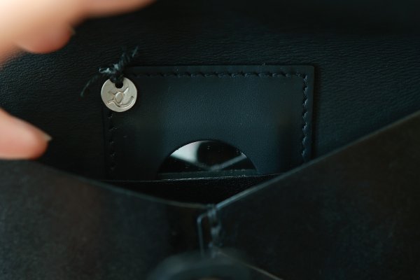 画像6: 封筒型 3way bag・シャイニー (446422:BK)