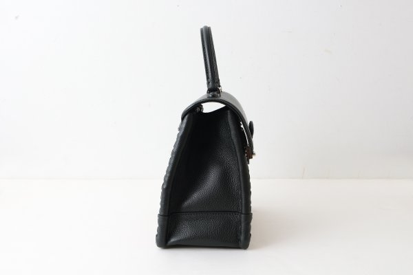 画像4: フニュシュリンク・ハンドバッグ M (BK)