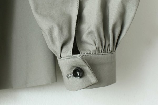 画像6: II TEN KI 高密度サテン 長袖ブラウス (GY)