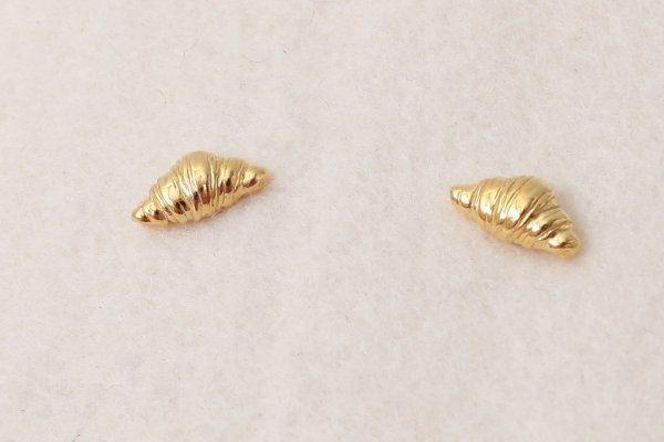 画像2: 【再入荷予約・7月上旬】クロワッサンピアス (GD)