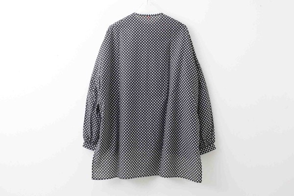 画像2: ボタンブラウス・ ドットローンブラウス（BK）