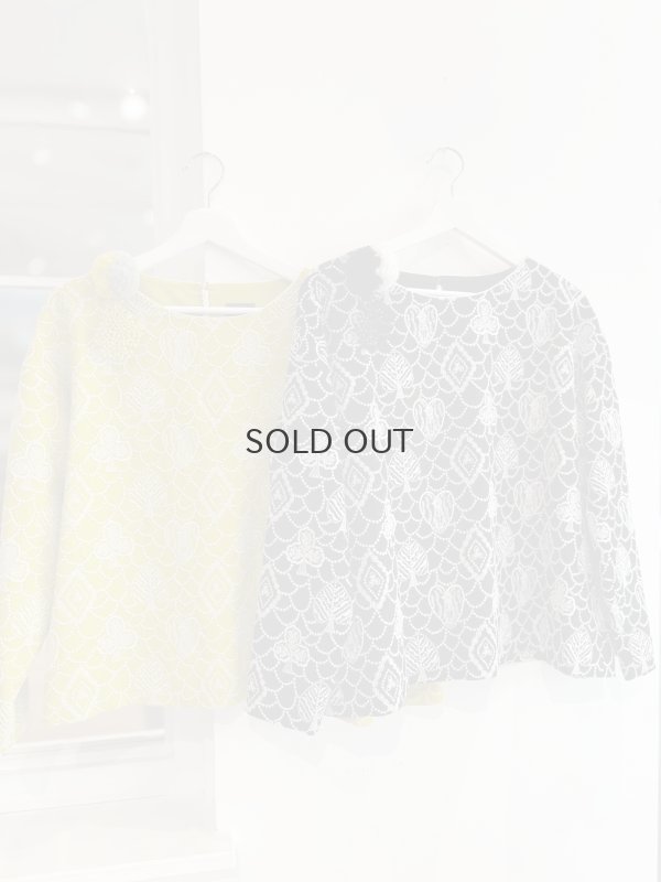 素材違いのADA7732着用