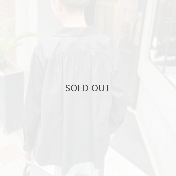 画像14: 丸襟ギャザーブラウス (BK)