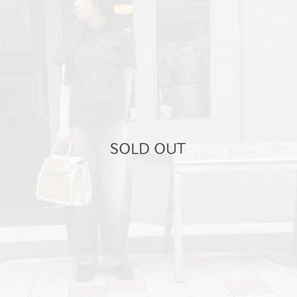 画像15: ポケット付き丸襟半袖ブラウス (BK)