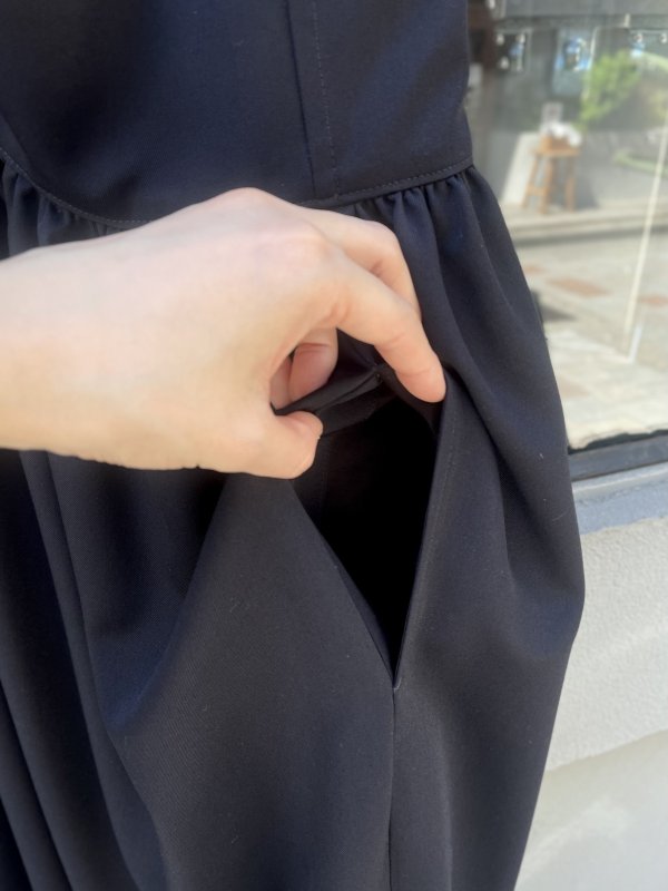 画像5: ウールギャバ後染ジャンパースカート（NV）