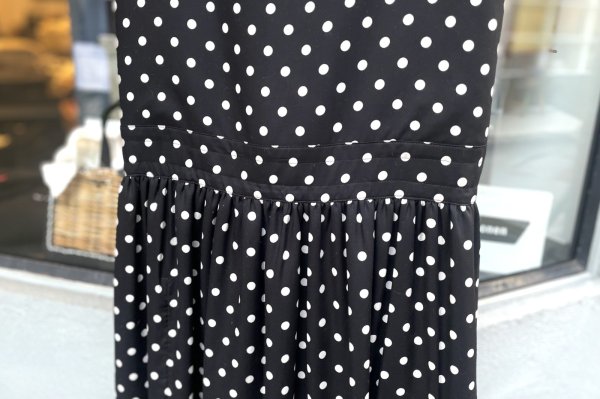 画像3: レーヨンローン水玉抜染プリント×エステルサテンエプロンワンピース (BKWH)