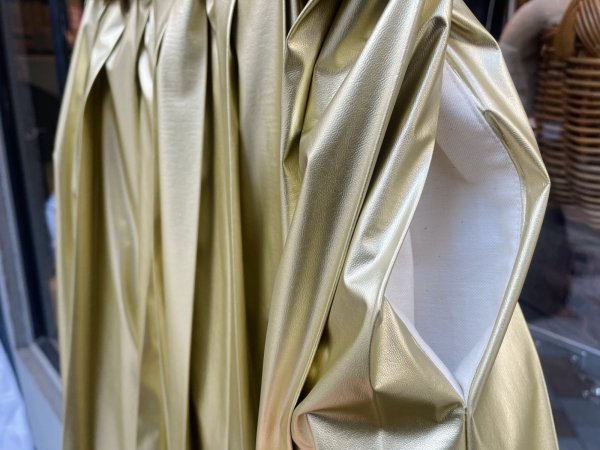 画像5: フェイクレザープリーツスカート（GD）