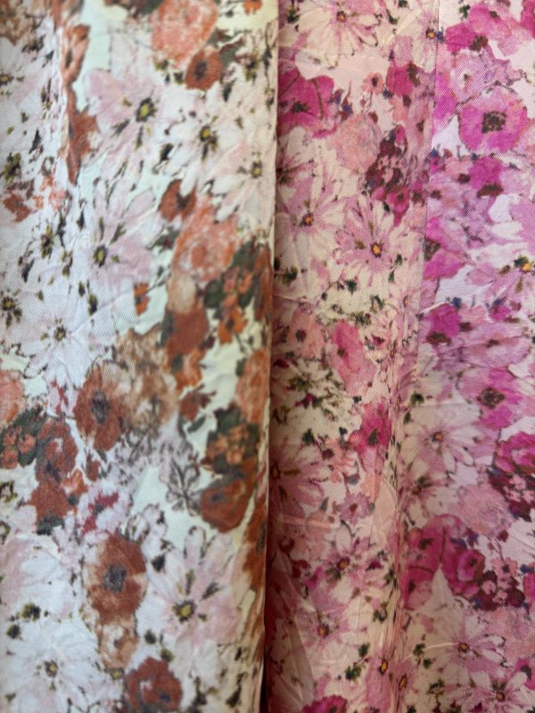 画像9: poetic blossom cupro print top (BR)