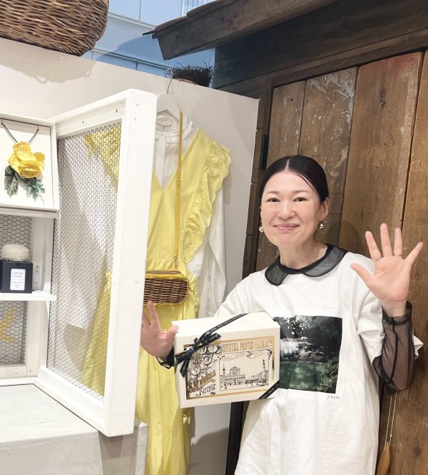 画像37: フォトプリントTシャツ (garden)