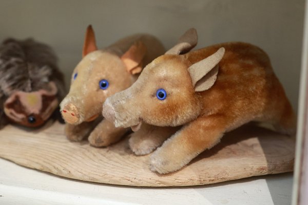 画像11: 年代不明シュタイフ社のイノシシ (Dalle)