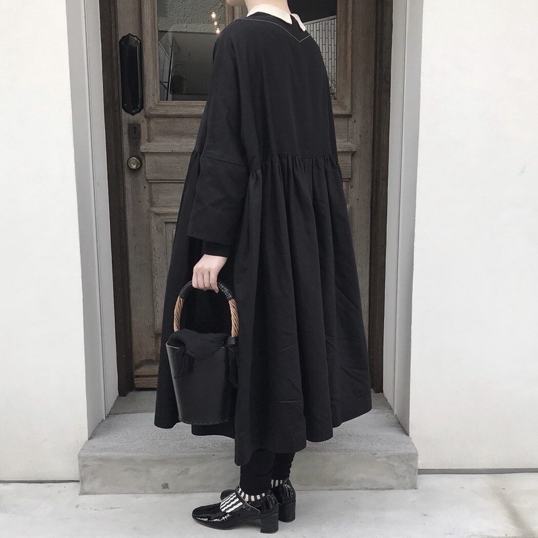 入荷中 ドゥーブルメゾン グランマドレス ブラック Maison Double ひざ丈ワンピース