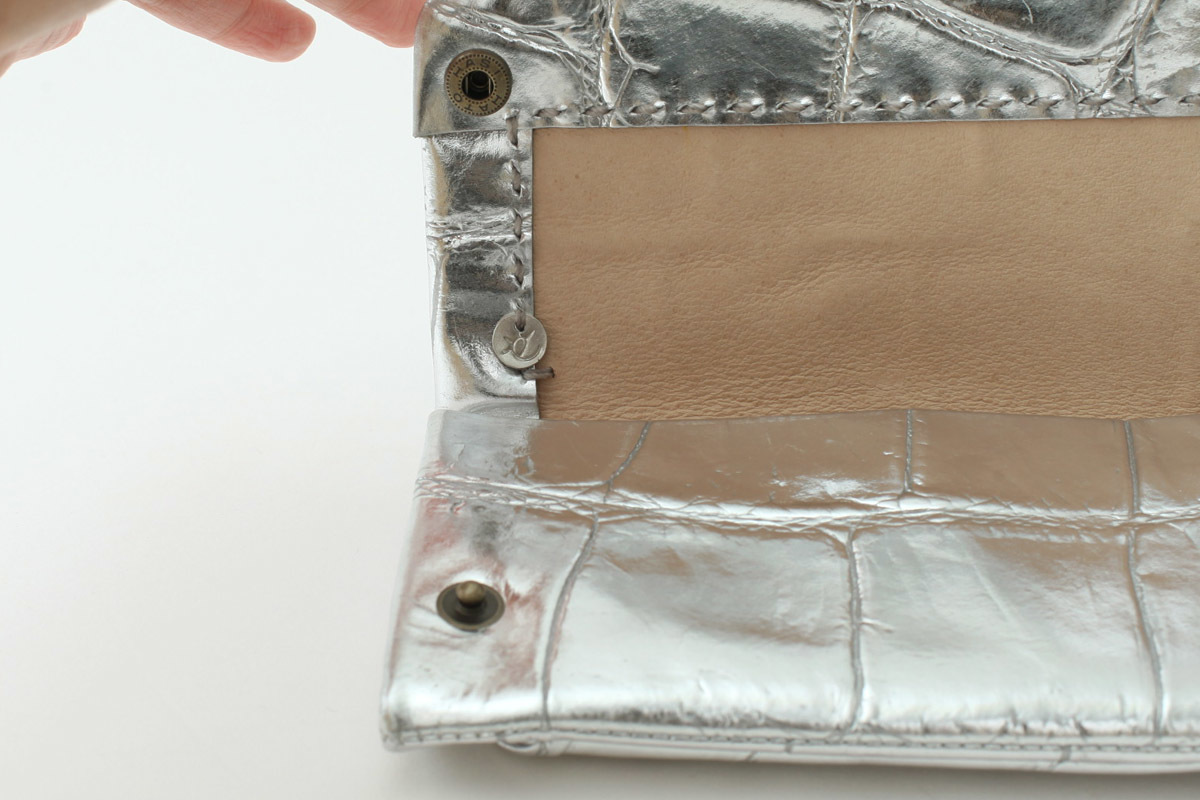 人気激安 ブラック・小 牛革 ワニ柄長財布 長財布 メンズ - belvtor.by