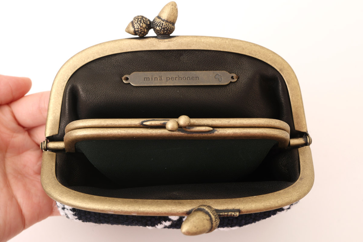 mina perhonen ミナペルホネン tambourine cuddle purse