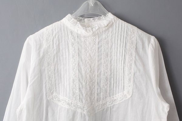 画像3: 80ボイルレース ピンタックスタンドカラーブラウス (3)