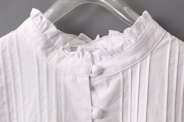 画像4: 別注!! スタンドカラーレースブラウス (WH) (4)