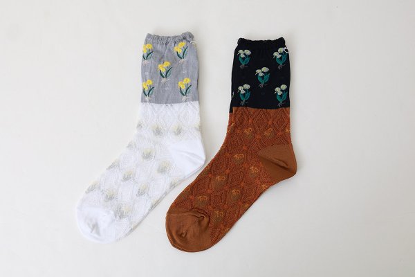画像2: LILIES OF THE VALLEY II SOCKS (AS-227) (2)