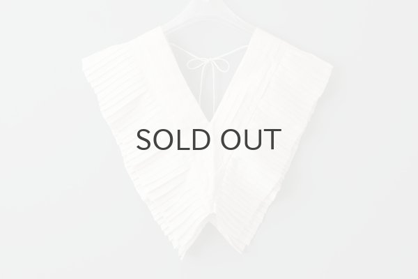 BUNON Khadi Silk Tuck Ruffle Collar BUNON Khadi Silk Tuck Ruffle Collar