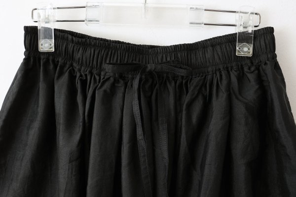 画像3: Khadi Silk Gather Tuck Skirt (BK) (3)