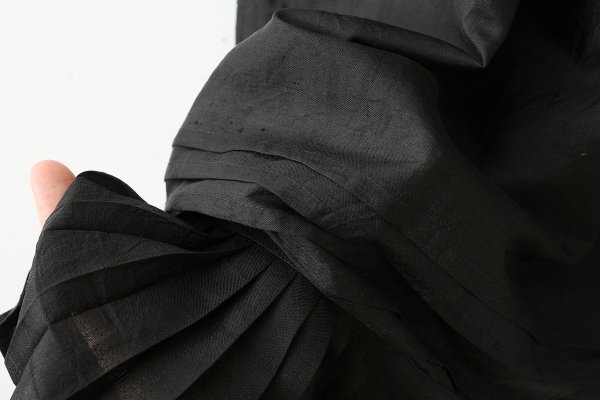 画像8: Khadi Silk Gather Tuck Skirt (BK) (8)