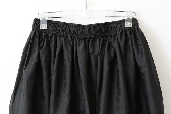 画像7: Khadi Silk Gather Tuck Skirt (BK) (7)