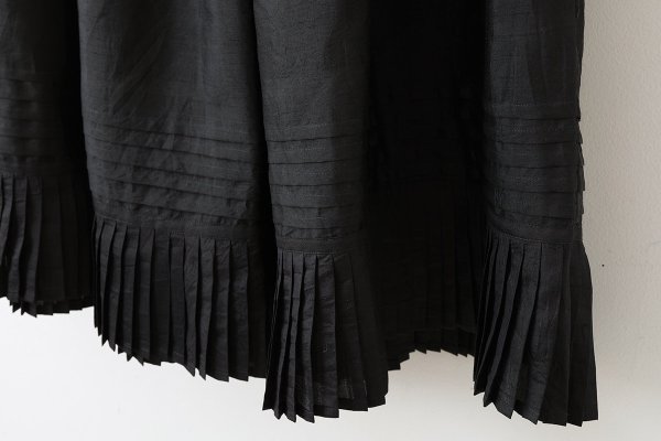 画像6: Khadi Silk Gather Tuck Skirt (BK) (6)