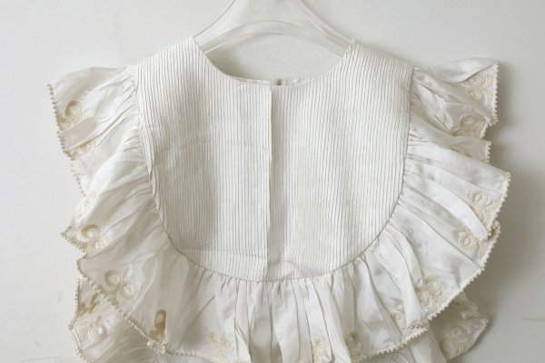 画像5: Khadi Silk Tie Embroidery Frill Collar (WH) (5)