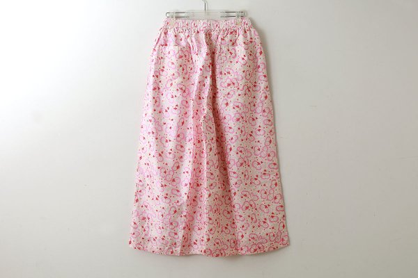 画像2: Khadi Silk Flower Print & Embroidery Tuck Pants (MCR) (2)