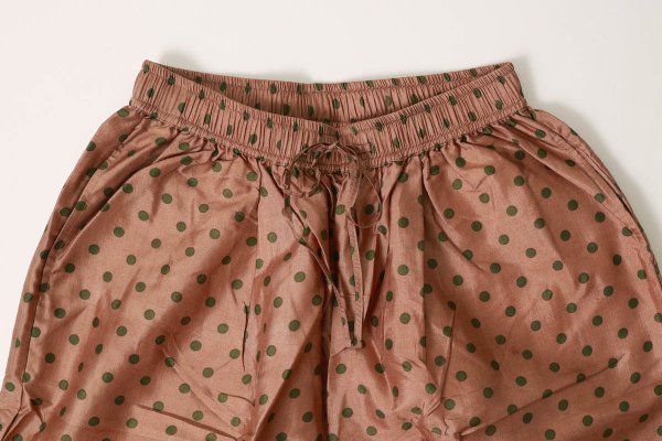 画像3: Khadi Silk Polka dots Print Tuck Pants (C.BR) (3)